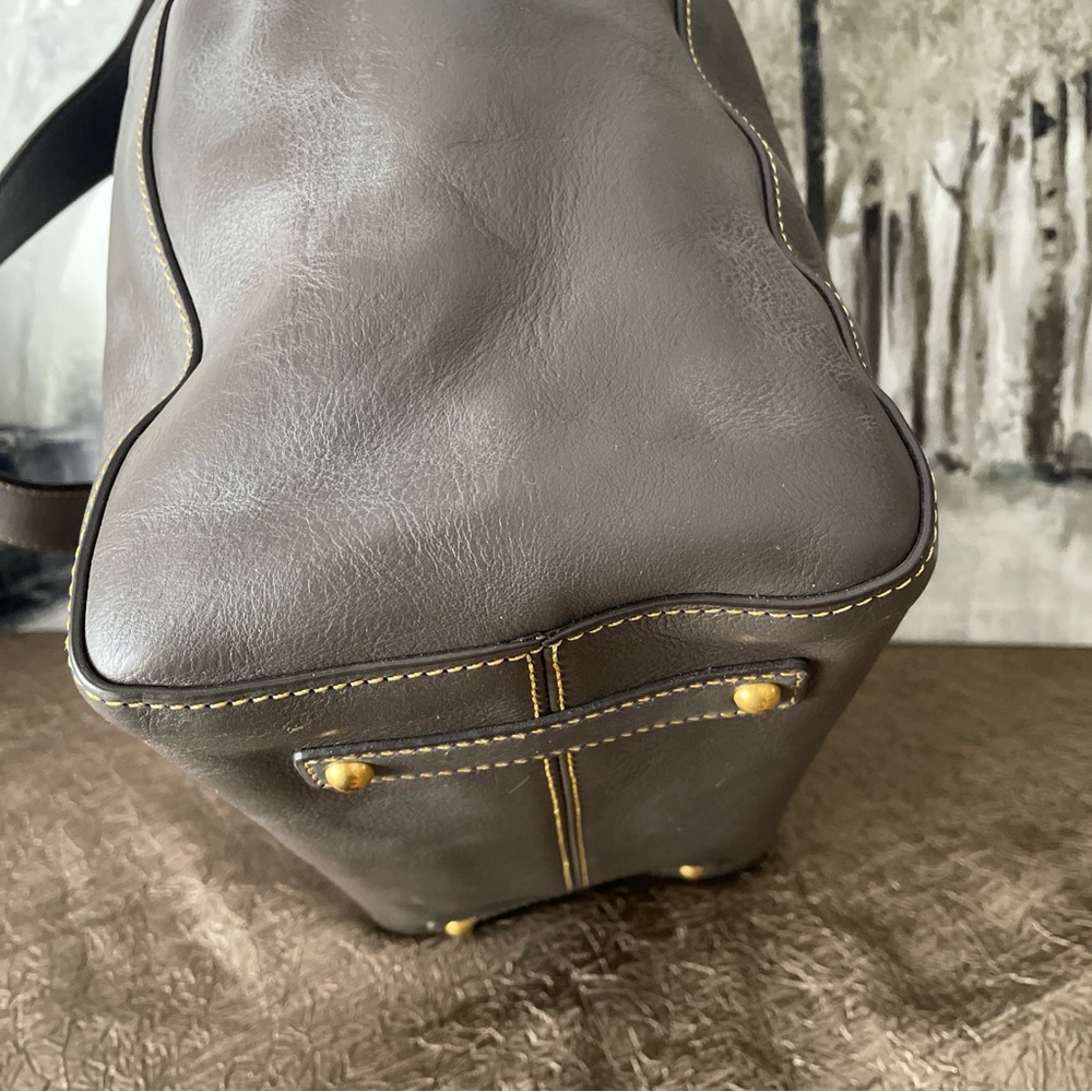 🩶🤎LG Dooney and Bourke Hattie Drawstring Bag Florentine Leather -Charcoal- $528 - Picture 7 of 16